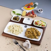 KÖRİ SOSLU TAVUKLU SANDVİÇ  